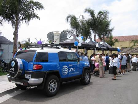 AT&T SUV.jpg