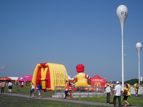 Allianz Arena - On-Site Activation - Ronald McDonald Blowup.jpg