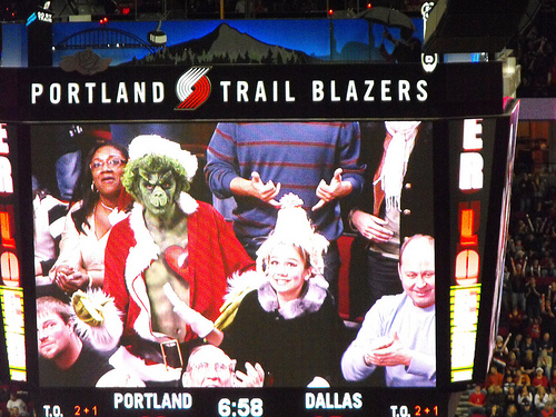 Blazers - Grinch on Christmas Day.jpg