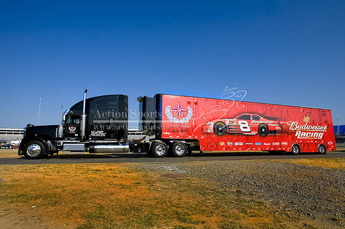 Budweiser Trailer.jpg