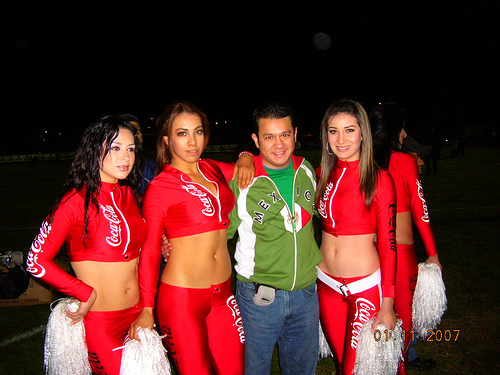 Coke Girls - Mexico.jpg