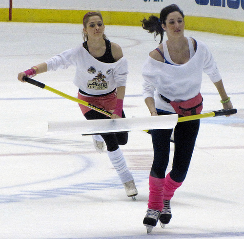 Coyotes - 80s Night Shovel Girls.jpg